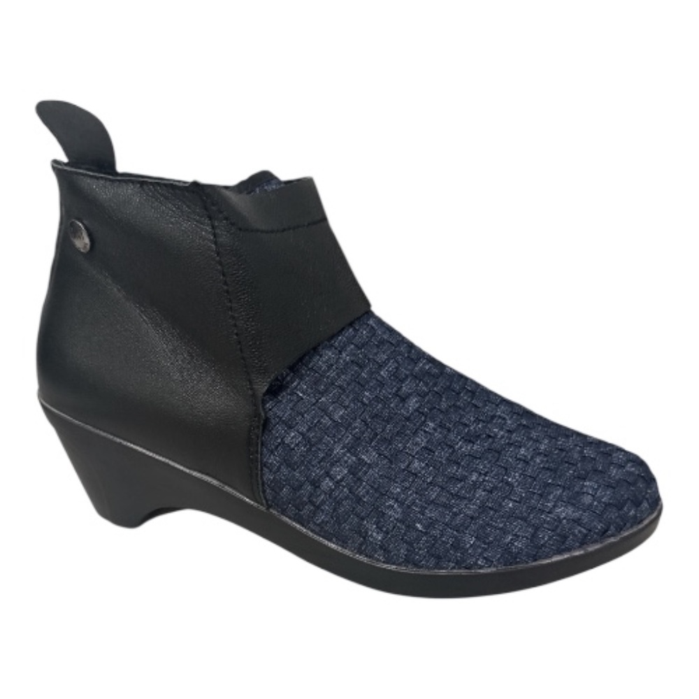 Bernie Mev Women's Zen Celine Bootie – Woven Leather  in Jeans NWB